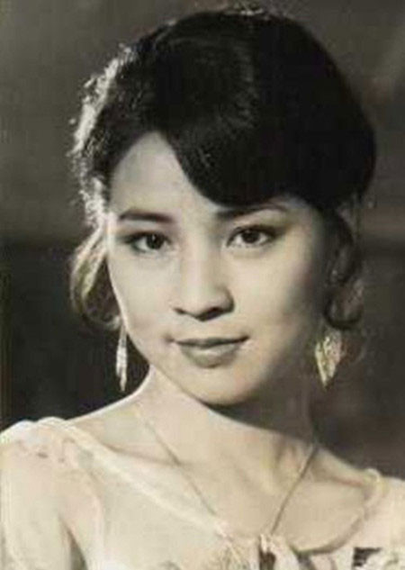 Cuộc đời đẫm nước mắt của vợ Thành Long ảnh 9