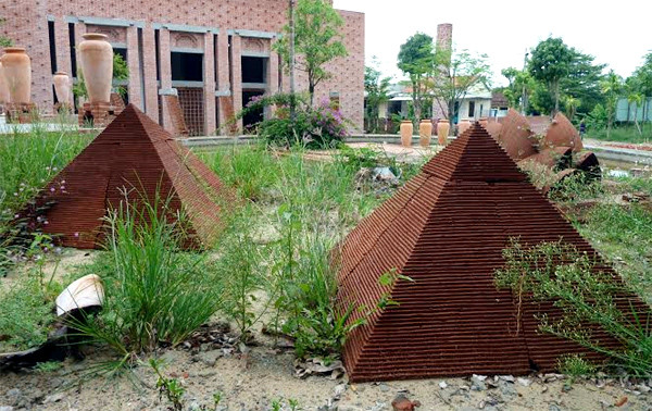 Dự án 'kỳ quan thế giới' bằng đất nung bị bỏ hoang ảnh 11