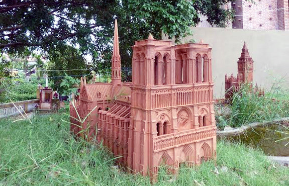 Dự án 'kỳ quan thế giới' bằng đất nung bị bỏ hoang ảnh 7