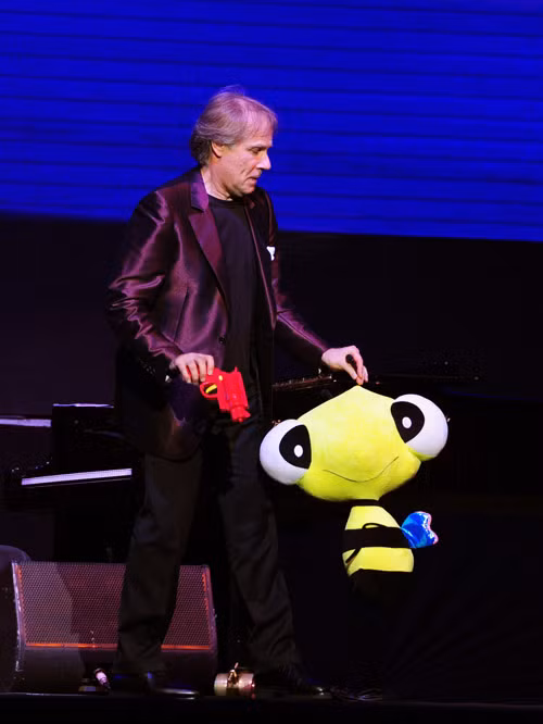 Đêm nhạc Richard Clayderman gây thất vọng ảnh 3