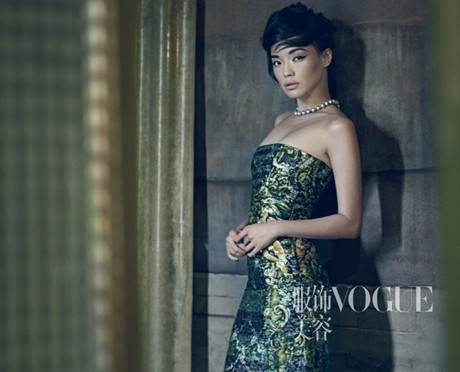 Năm nay 35 tuổi, Thư Kỳ vẫn lận đận tình duyên