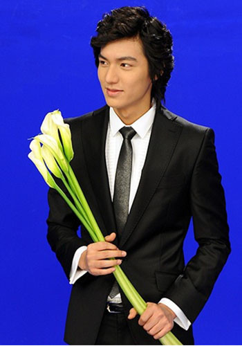 Min Ho nổi tiếng nhờ vai diễn trong phim 