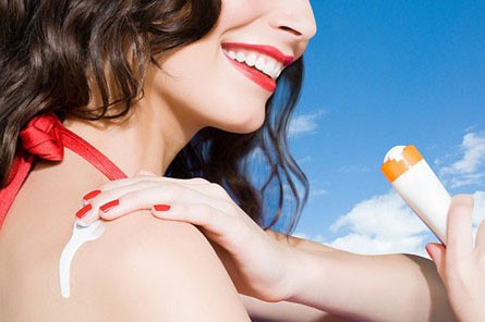 8 sai lầm phổ biến khi sử dụng kem chống nắng ảnh 1