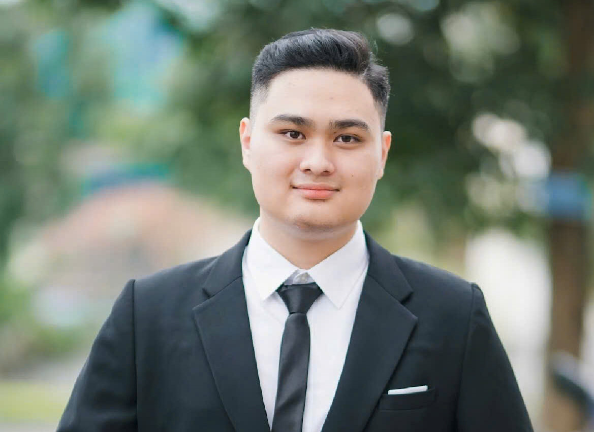 Đỗ Trung Kiên hứng thú với Hóa học từ những tiết học đầu tiên. Ảnh: NVCC Đỗ Trung Kiên hứng thú với Hóa học từ những tiết học đầu tiên. Ảnh: NVCC