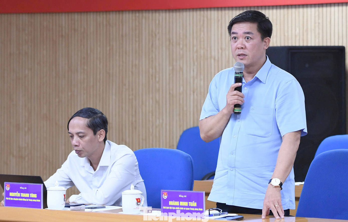 Các đại biểu phát biểu ý kiến, đề xuất tại hội nghị. Ảnh: Lâm Đăng Hải Các đại biểu phát biểu ý kiến, đề xuất tại hội nghị. Ảnh: Lâm Đăng Hải