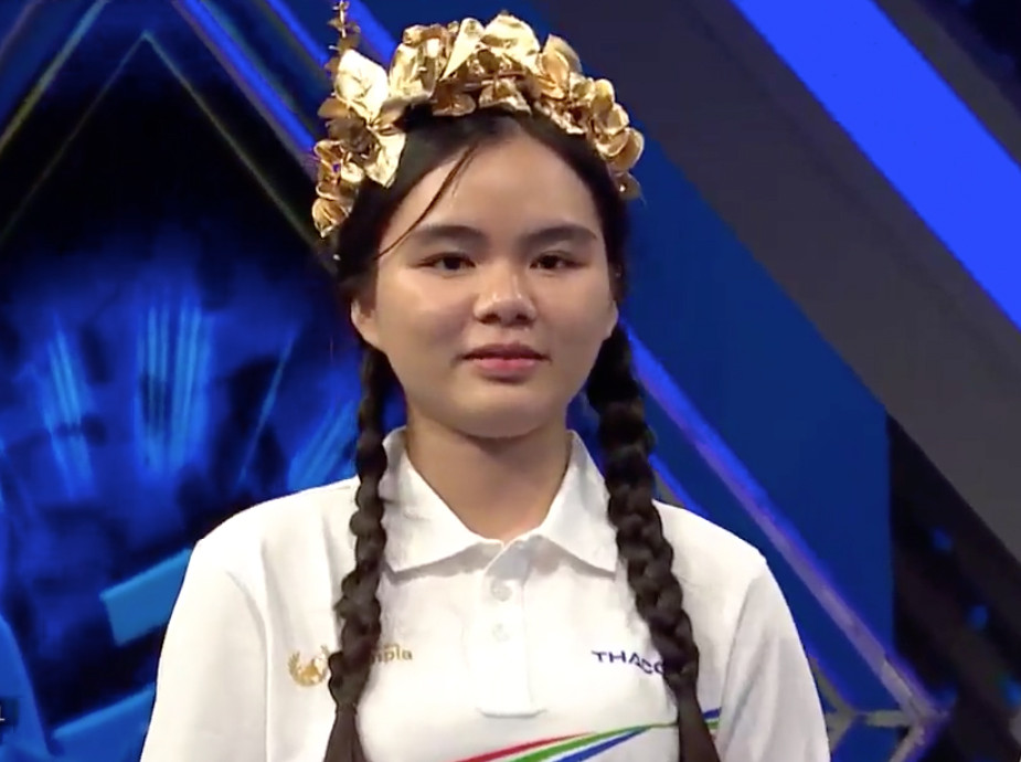 Nữ sinh Hà Nam, Đặng Thị Thu Hà ngược dòng thành công giành vòng nguyệt quế của trận đấu. Nữ sinh Hà Nam, Đặng Thị Thu Hà ngược dòng thành công giành vòng nguyệt quế của trận đấu.