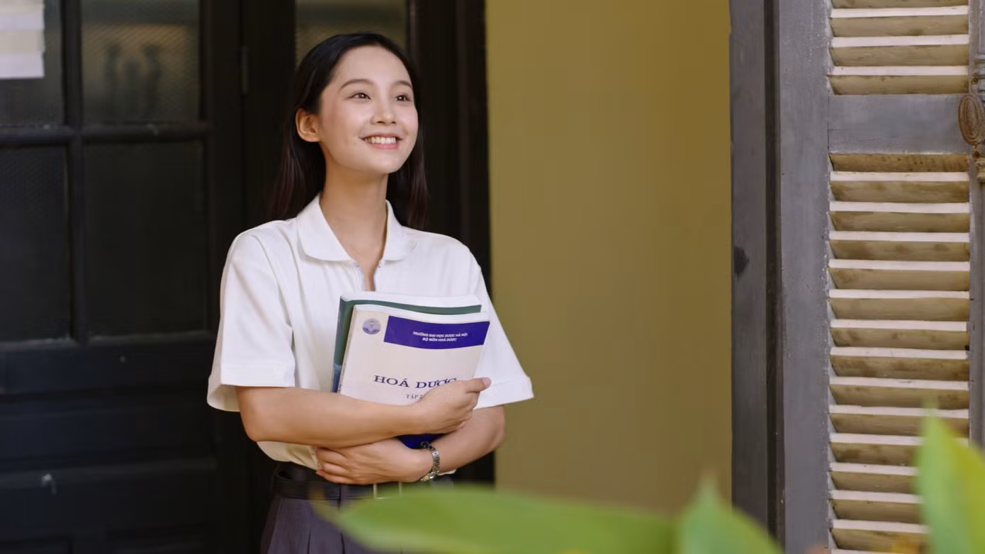 Diễn xuất của Thu Hà Ceri gây tranh cãi. Diễn xuất của Thu Hà Ceri gây tranh cãi.