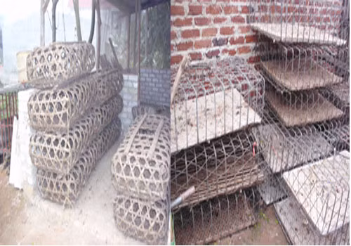 Những chiếc lồng nhốt gà như thế này ở huyện Yên Thế sẽ cho gắn tem 