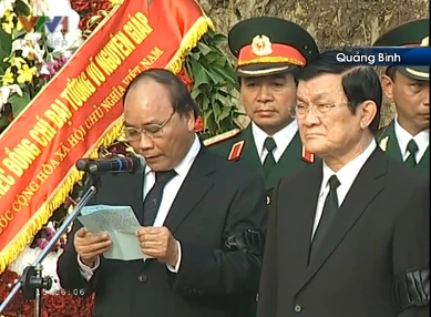 Phó Thủ tướng Nguyễn Xuân Phúc tuyên bố lễ an táng Đại tướng Võ Nguyên Giáp bắt đầu