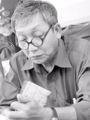 Dù vẫn xuất bản truyện hài đều đặn nhưng Lê Văn Nghĩa không chịu nhận là nhà văn viết truyện hài. Anh cho rằng đó chỉ là những tiểu phẩm đã đăng báo và tập hợp lại xuất bản. 