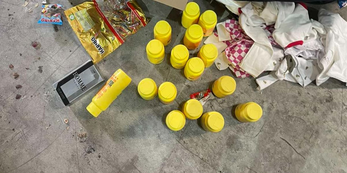 Ma túy được cất giấu tinh vi. Ma túy được cất giấu tinh vi.