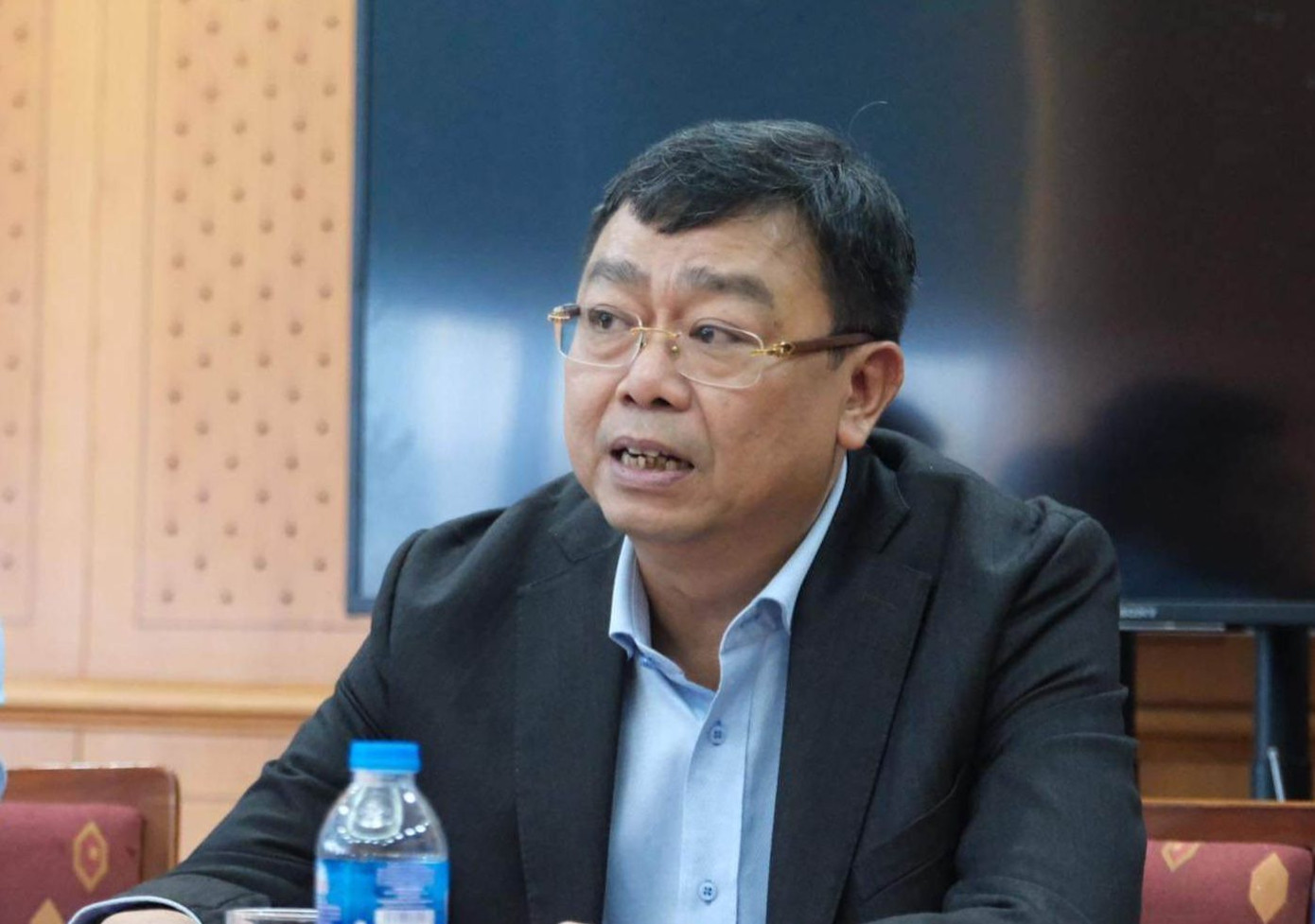 Ông Nguyễn Tô An - Phó Cục trưởng Cục Đăng kiểm Việt Nam - trả lời báo chí ngày 12/1.