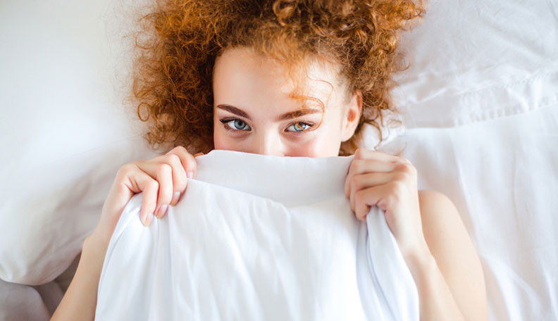 Khi gần gũi bạn tình, nhiều người không thể bày tỏ mong muốn và sở thích của mình.