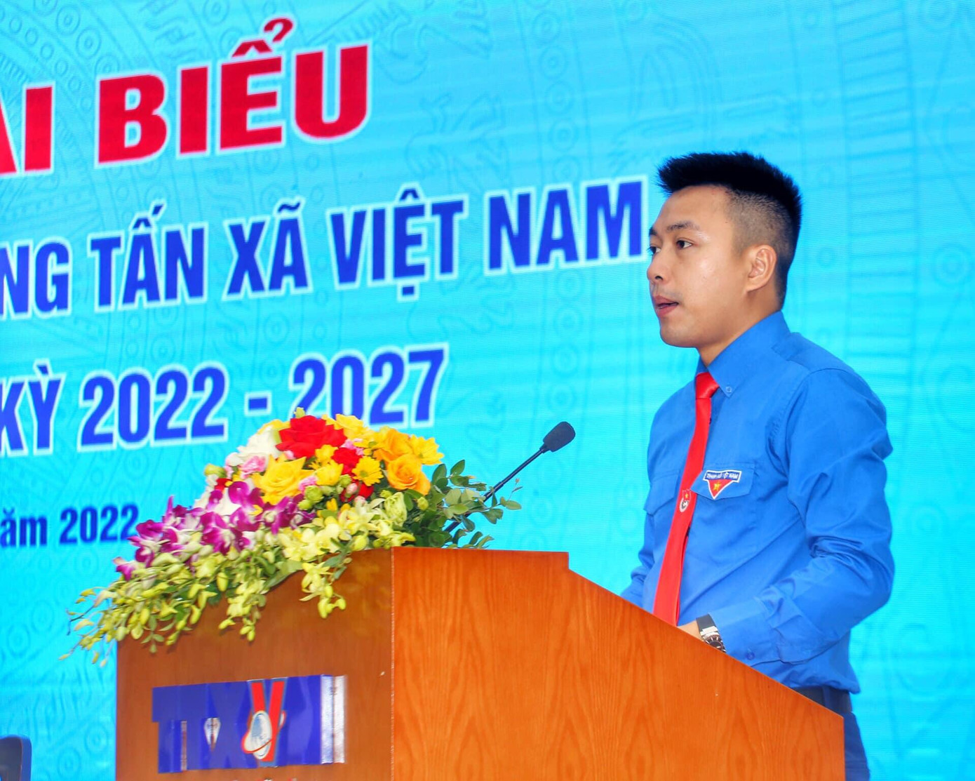 Anh Lê Minh Đức được tín nhiệm bầu làm Bí thư Đoàn Thanh niên TTXVN nhiệm kỳ 2022-2027 Anh Lê Minh Đức được tín nhiệm bầu làm Bí thư Đoàn Thanh niên TTXVN nhiệm kỳ 2022-2027