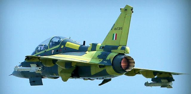 Máy bay chiến đấu hạng nhẹ -Tejas Mk-1 Trainer. Ảnh: FlightGlobal.