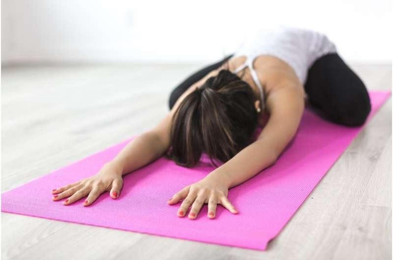 Tập yoga thường xuyên sẽ có lợi cho tim mạch. Tập yoga thường xuyên sẽ có lợi cho tim mạch.