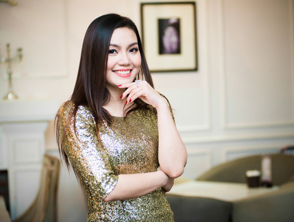 Ngọc Anh hát cực 'sung' trong minishow ảnh 2