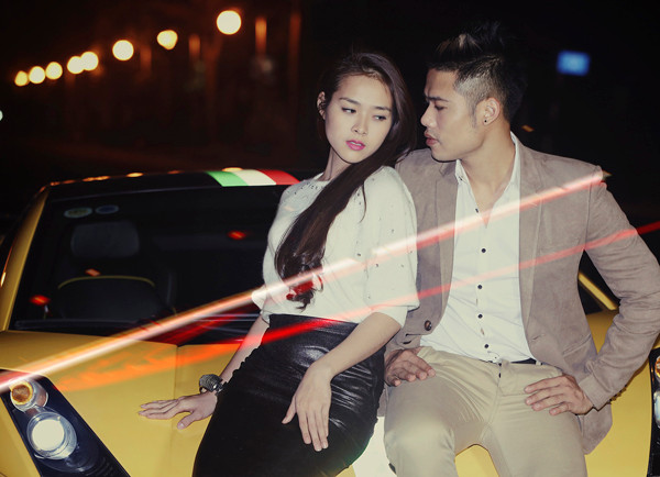 Ngọc Minh Idol tình tứ cùng hotgirl bên siêu xe 20 tỷ ảnh 5