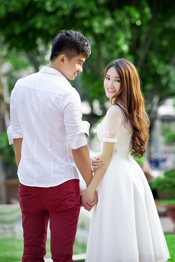 Hotgirl 'bánh giò' Nhã Phương tình tứ bên siêu mẫu Minh Quân ảnh 3