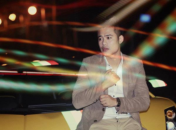 Ngọc Minh Idol tình tứ cùng hotgirl bên siêu xe 20 tỷ ảnh 7