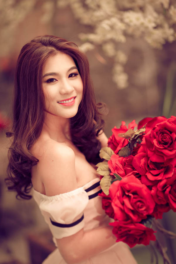 Siêu mẫu Kim Dung yêu kiều với phong cách cổ điển ảnh 1