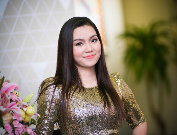 Ngọc Anh hát cực 'sung' trong minishow ảnh 3