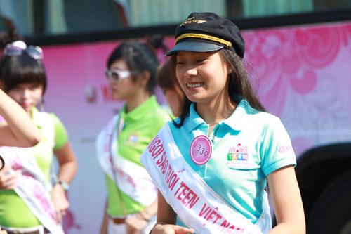 Nụ cười luôn nở trên môi các thí sinh