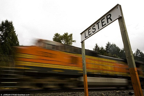 Thị trấn Lester, bang Washington là một “thị trấn ma” thực sự. Được thành lập từ năm 1892, nơi đây từng là một thị trấn sôi động nhưng đã trở nên hoang tàn từ vài thập kỷ trở lại đây. Thị trấn Lester, bang Washington là một “thị trấn ma” thực sự. Được thành lập từ năm 1892, nơi đây từng là một thị trấn sôi động nhưng đã trở nên hoang tàn từ vài thập kỷ trở lại đây