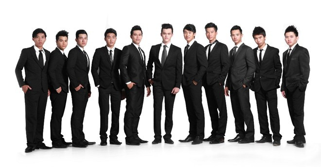 11 chàng trai lọt vào chung kết đứng bên nhau. Vòng thử thách này diễn ra từ ngày 25/8 đến hết ngày 9/9