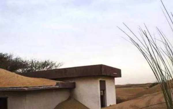 Ngôi làng 'ma thuật' trên sa mạc: xuất hiện ban ngày, biến mất vào ban đêm ảnh 4