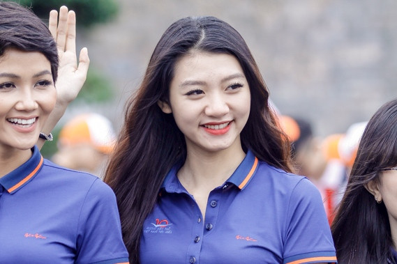 Các Gương mặt trẻ VN tiêu biểu hát ‘Nối vòng tay lớn’ kết thúc chuỗi tuyên dương ảnh 39