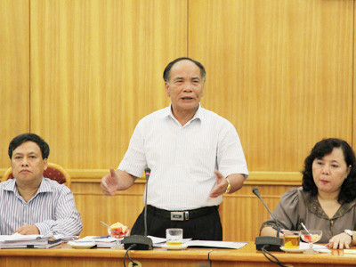 Ông Trần Thế Vượng - Trưởng Ban Dân nguyện khẳng định sẽ làm rõ tình trạng thu chi trong trường học. Ông Trần Thế Vượng - Trưởng Ban Dân nguyện khẳng định sẽ làm rõ tình trạng thu chi trong trường học