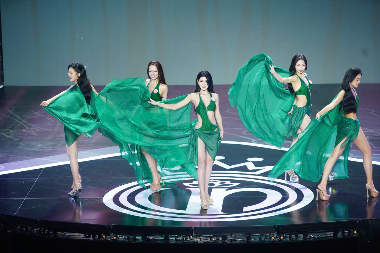 Những thí sinh bứt phá ở đêm chung khảo Hoa hậu Việt Nam 2024 ảnh 21