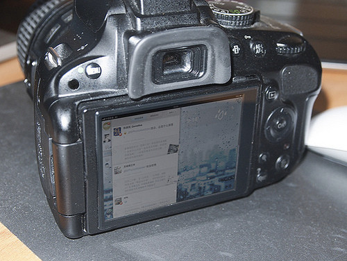 Hệ điều hành iOS của Apple trên Nikon D5100