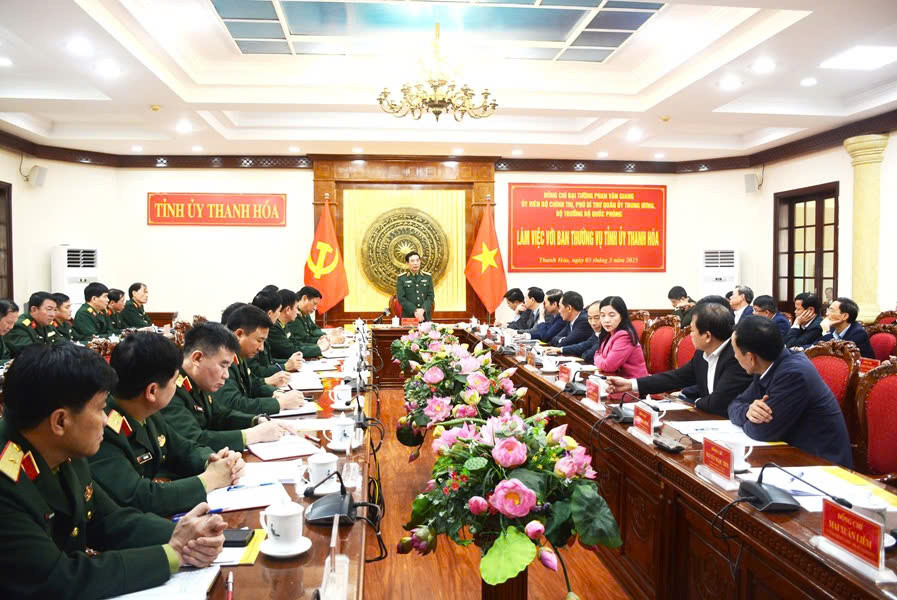 Toàn cảnh buổi làm việc Toàn cảnh buổi làm việc