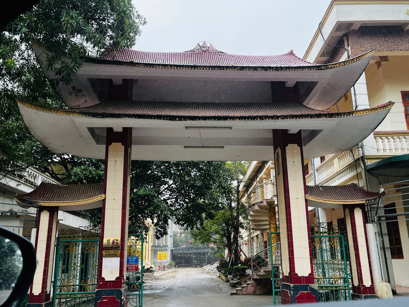 Trường THPT Dân tộc nội trú tỉnh Thanh Hóa Trường THPT Dân tộc nội trú tỉnh Thanh Hóa