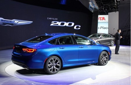 Điểm danh 10 mẫu sedan 2015 có giá 'đáng yêu' ảnh 10