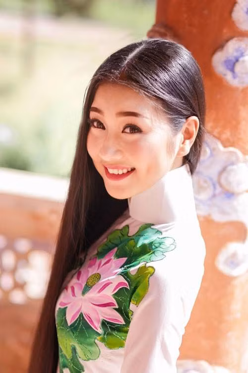 Sau cuộc thi, Bùi Nữ Kiều Vỹ trở về quê hương Quảng Nam. Khán giả truyền hình đôi lần bắt gặp mỹ nhân xứ Quảng trong vai trò MC, khách mời qua những chương trình để lại ấn tượng như Hành trình văn hóa Việt trên THVL, bản tin Toàn cảnh 24h trên VTV…