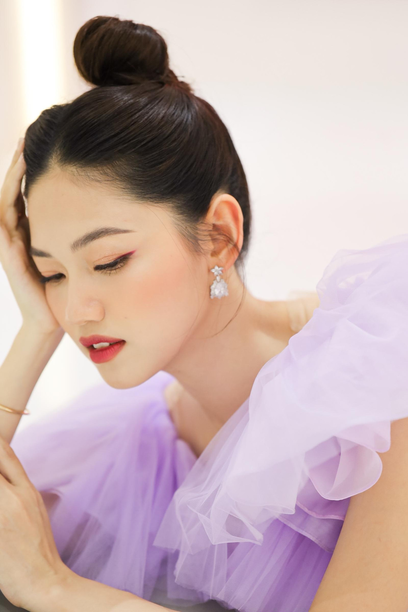 Á hậu Ngô Thanh Thanh Tú lên xe hoa vào cuối năm 2018 và hạ sinh quý tử đầu lòng vào năm 2019.