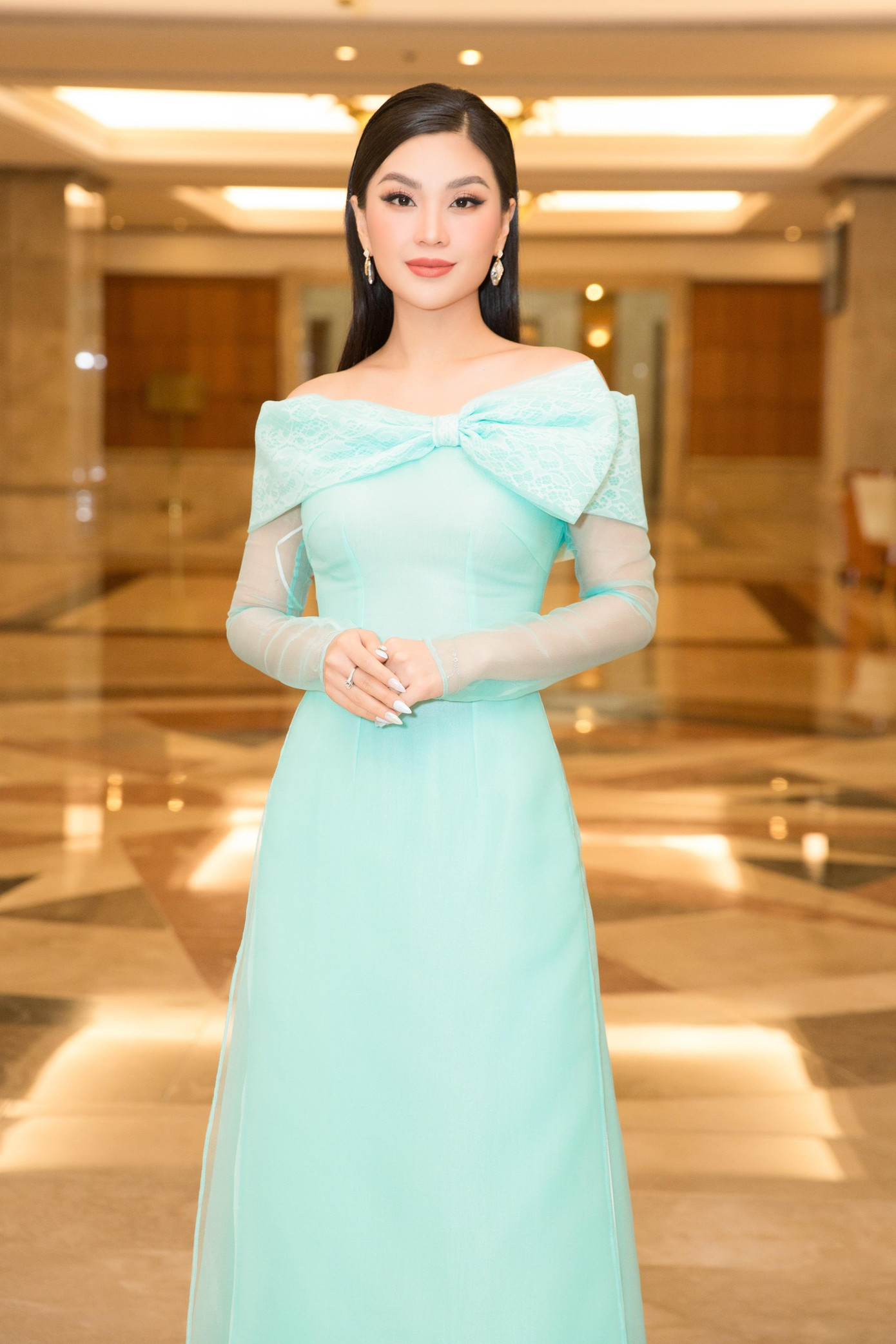 Á hậu Diễm Trang