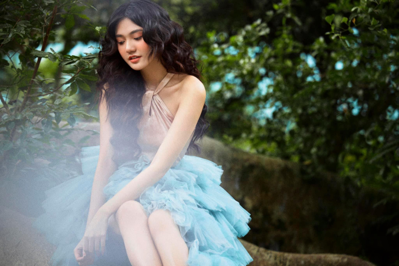 Hiện tại, Hồng Đào dành thời gian tập trung cho việc học tập cũng như trau dồi bản thân. Đồng thời, cô nàng học thêm tiếng Anh để có thể phát triển bản thân và tham gia cuộc thi nhan sắc nào đó nếu có cơ hội.