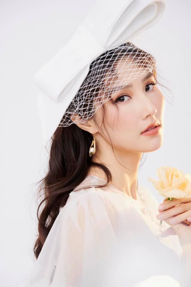 Diễm My 9X từng tham gia một loạt dự án điện ảnh nổi tiếng như: Mỹ nhân kế, Cô ba Sài Gòn, Gái già lắm chiêu....