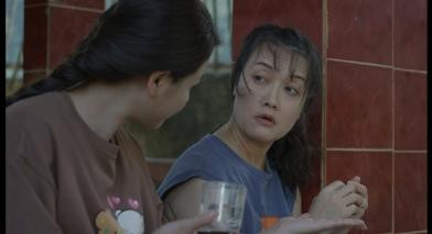 Sự nhập vai tài tình của Vân Dung khiến nhiều khán giả ngỡ ngàng.