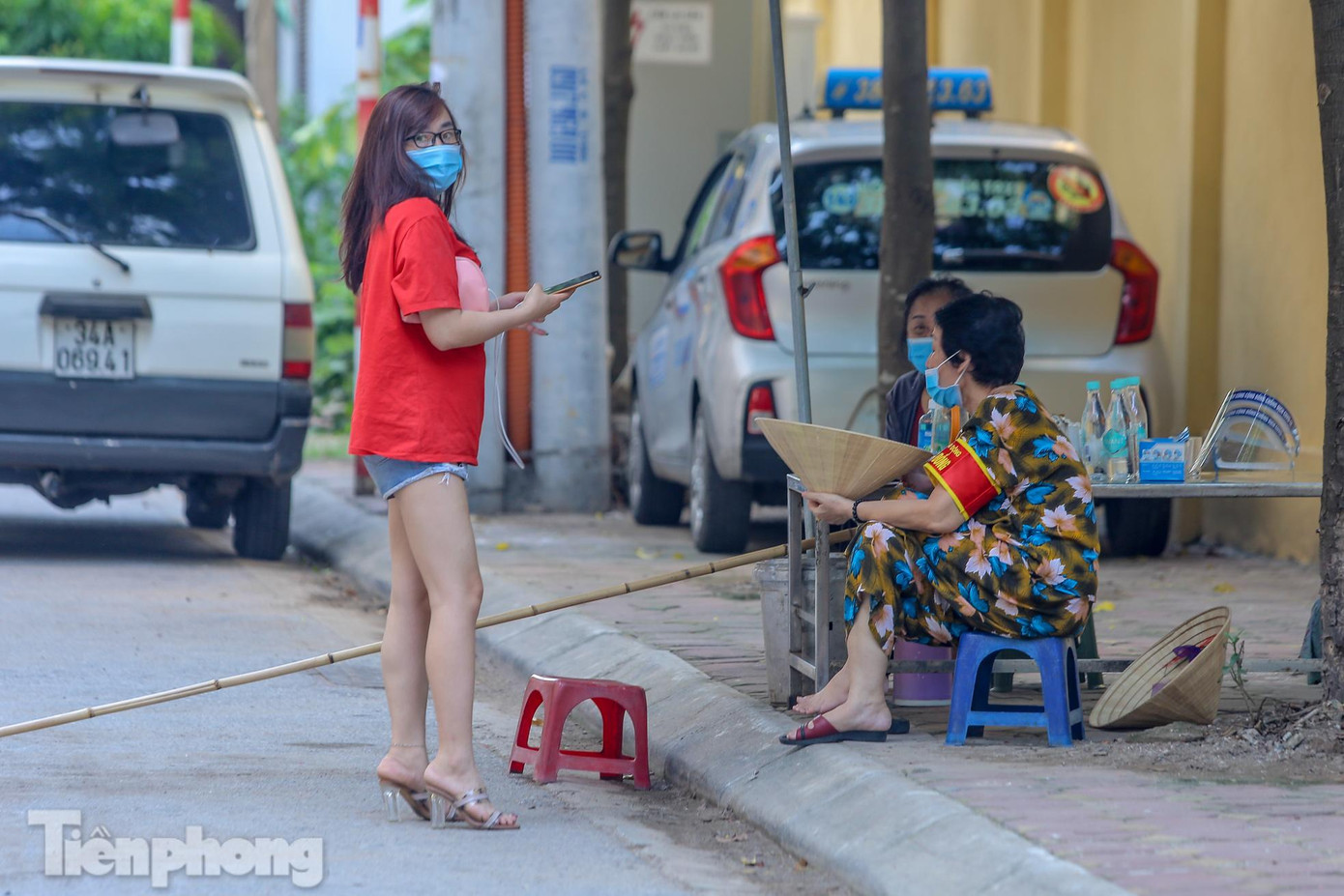 Người đến thăm người thân cũng không được vào khu vực "vùng xanh".