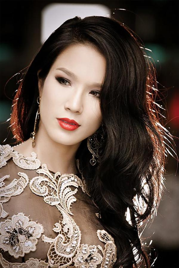 Thời điểm đó, tuy chưa quá nổi tiếng nhưng Diệp Lâm Anh đã được nhiều người biết tới và có rất nhiều kinh nghiệm trên sàn diễn.