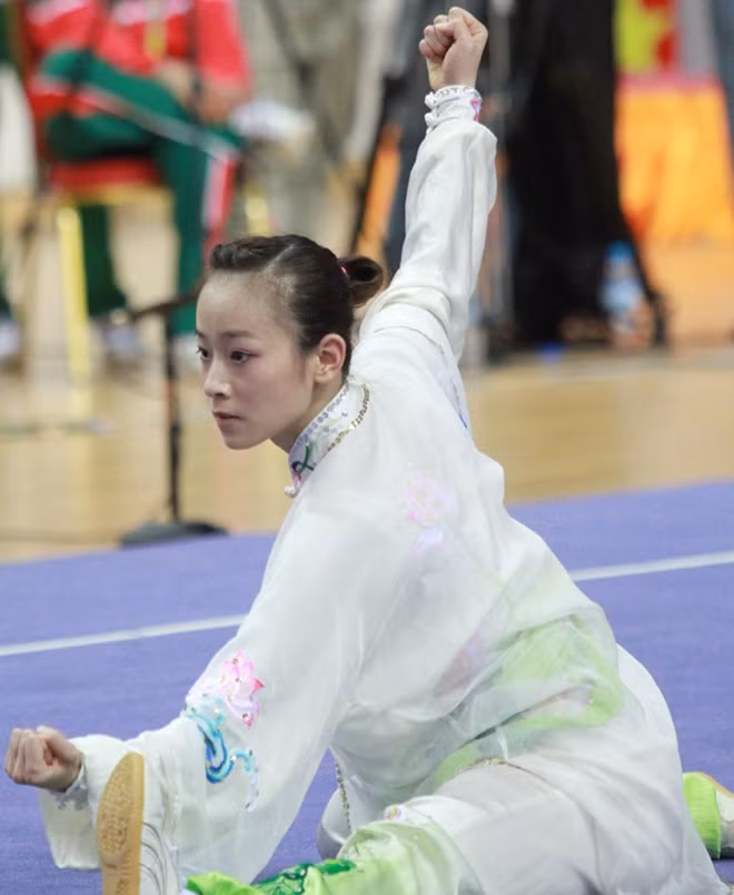 Minh Huyền thi đấu không thành công sáng 7/12, chỉ giành được 9,46 điểm ở nội dung thái cực quyền. Ở nội dung thái cực kiếm ngày 8/12, cô giành được 9,66 điểm