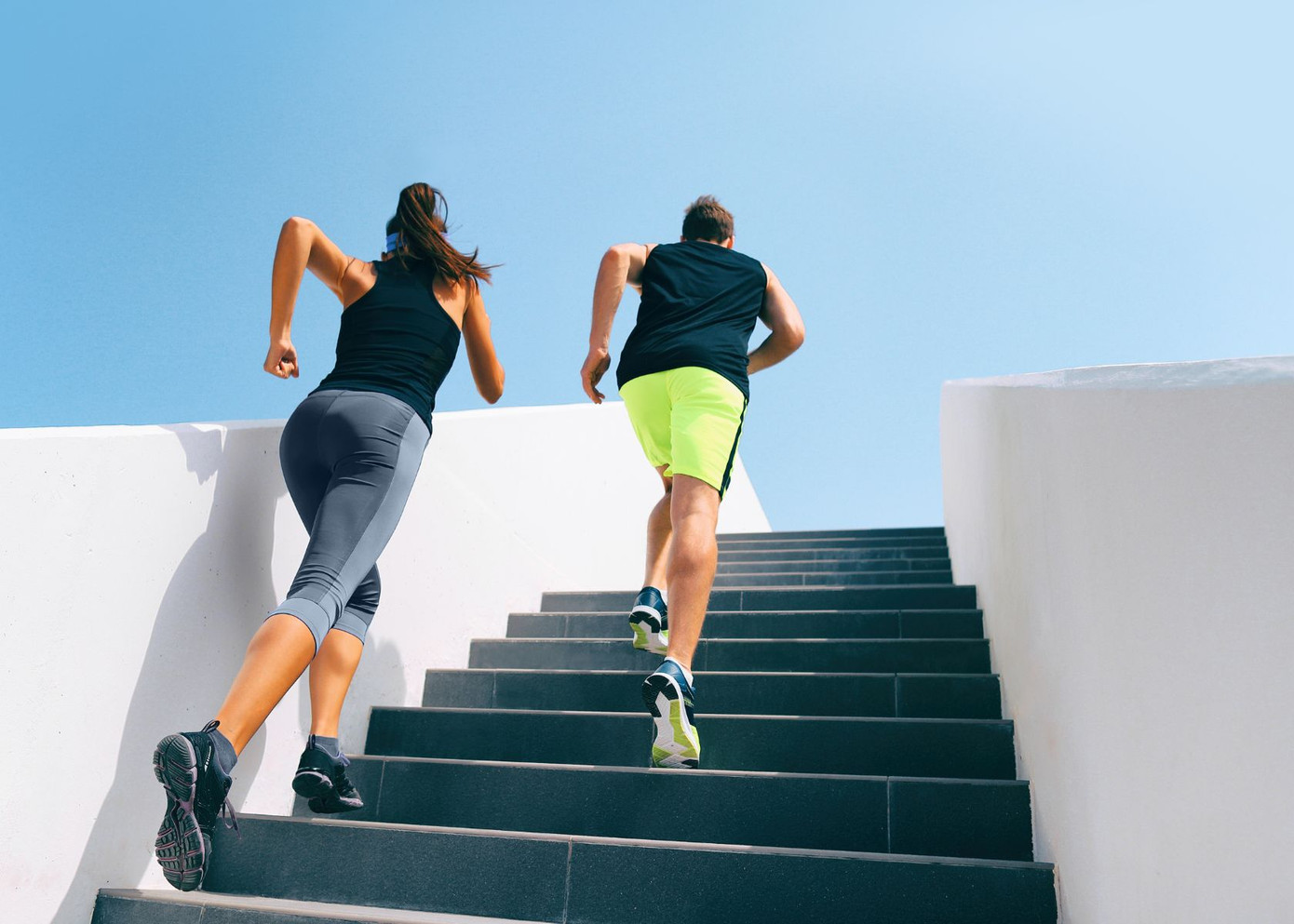 Luyện tập thể thao giúp cơ thể đẩy nhanh quá trình trao đổi chất và thải độc, rất có ích trong việc trị mụn. Luyện tập thể thao giúp cơ thể đẩy nhanh quá trình trao đổi chất và thải độc, rất có ích trong việc trị mụn.