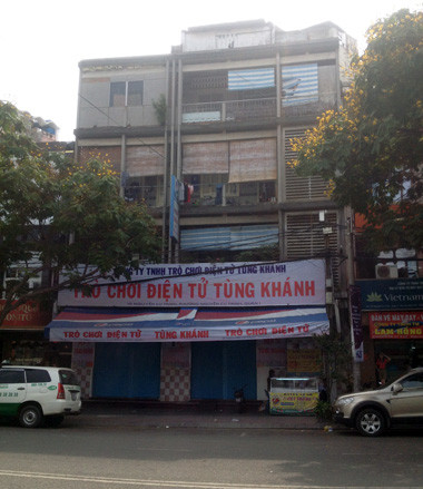 Tụ điểm Tùng Khánh khác nằm trên đường Nguyễn Cư Trinh