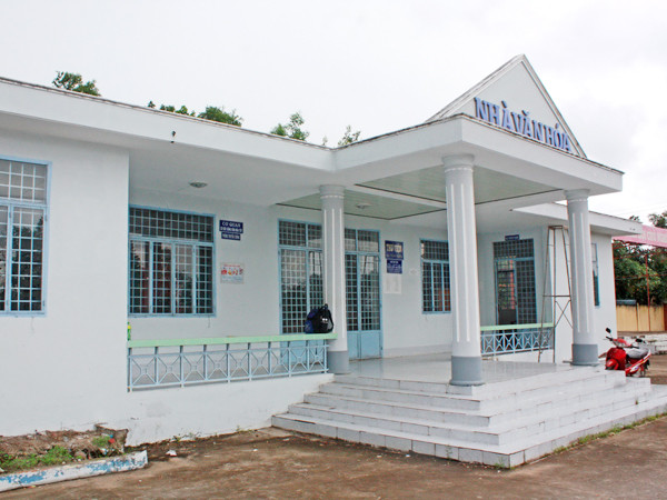 Nhà văn hóa xã Tân Tiến thường đóng cửa. Ảnh: Thanh Chương 