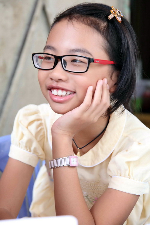 Cô bé 10 tuổi Phương Mỹ Chi